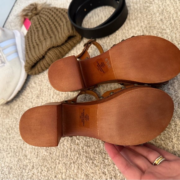 Madden Girl Brown Platform Heels - Picture 4 of 4